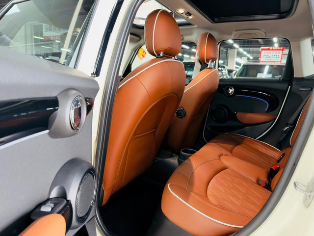 MINI MINI