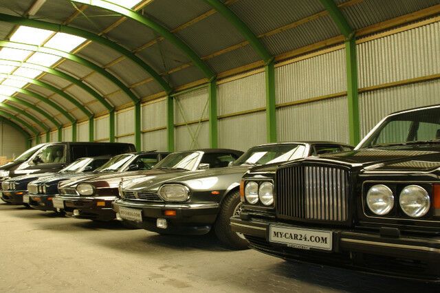 Lincoln Town Car