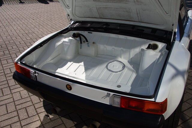 Porsche 914