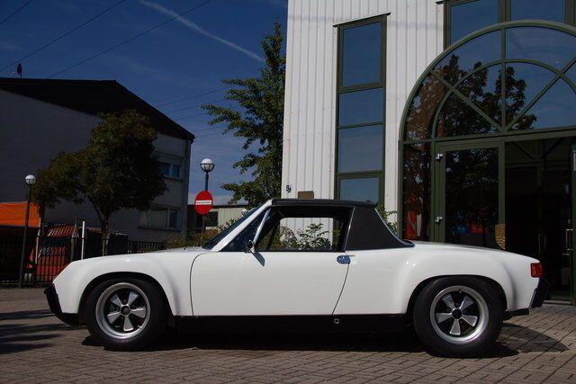 Porsche 914