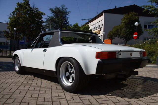 Porsche 914