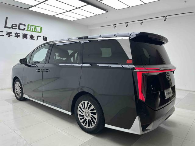 GAC Trumpchi Trumpchi M8