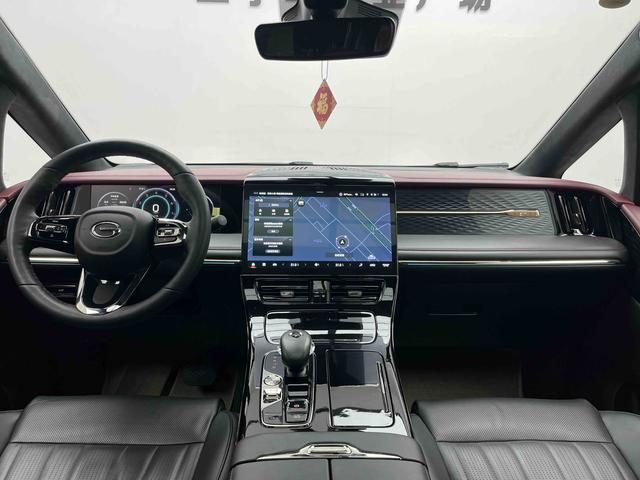 GAC Trumpchi Trumpchi M8