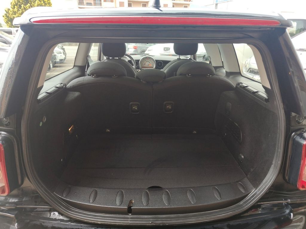 MINI Cooper Clubman