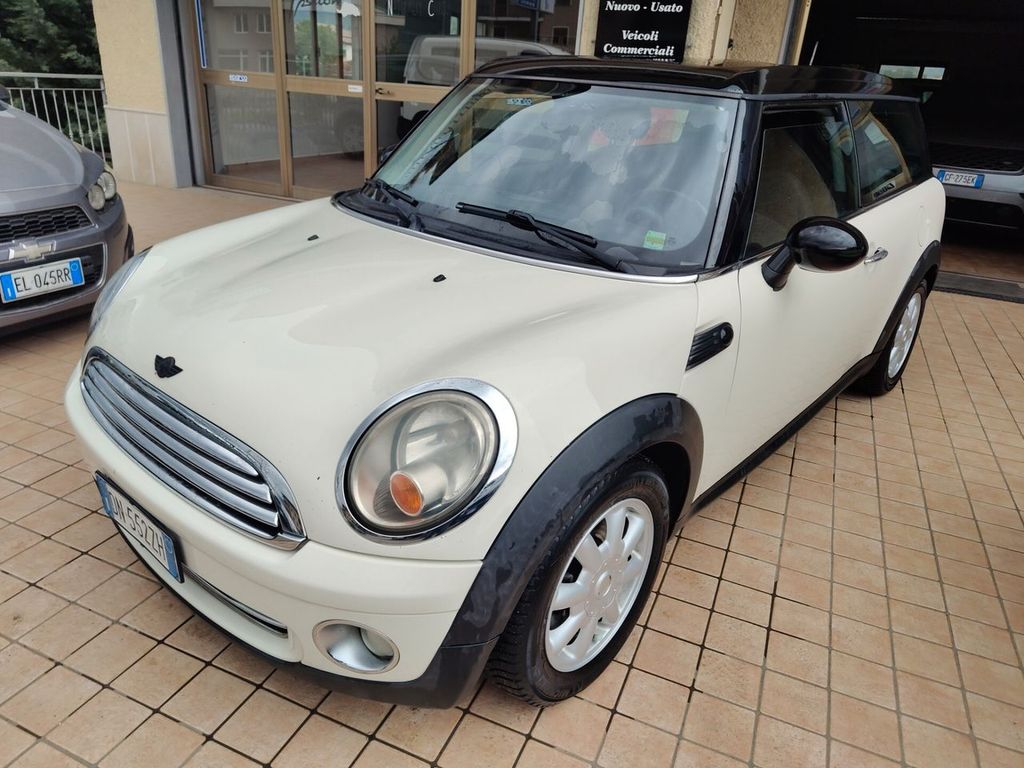 MINI Cooper Clubman