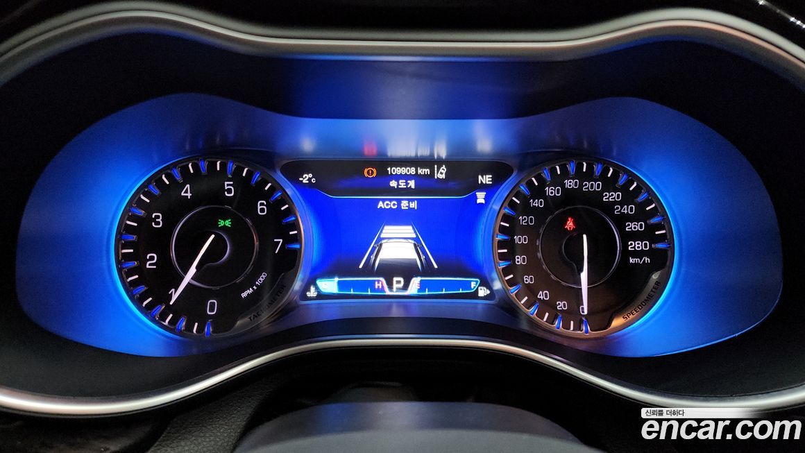 Chrysler 200