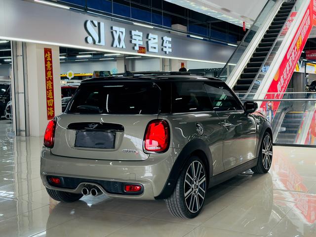 MINI MINI