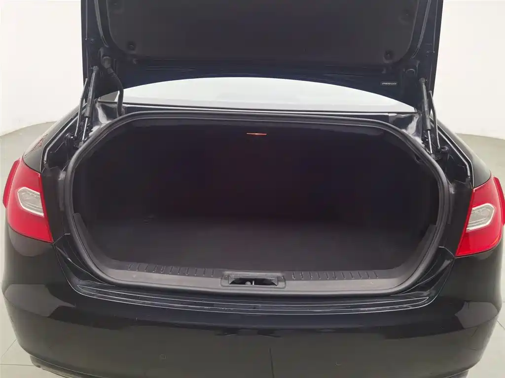 Hongqi Hongqi H7