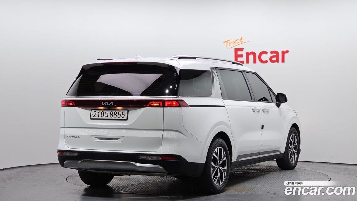 Kia Canival