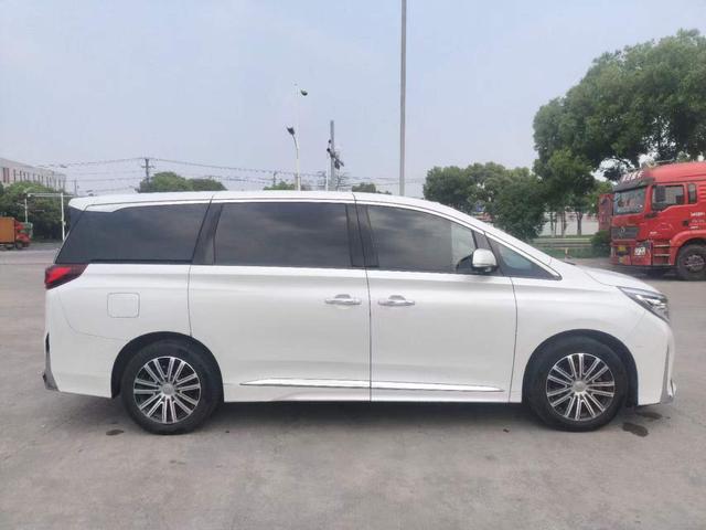 GAC Trumpchi Trumpchi M8