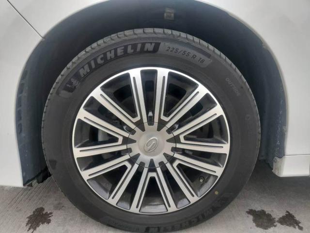 GAC Trumpchi Trumpchi M8