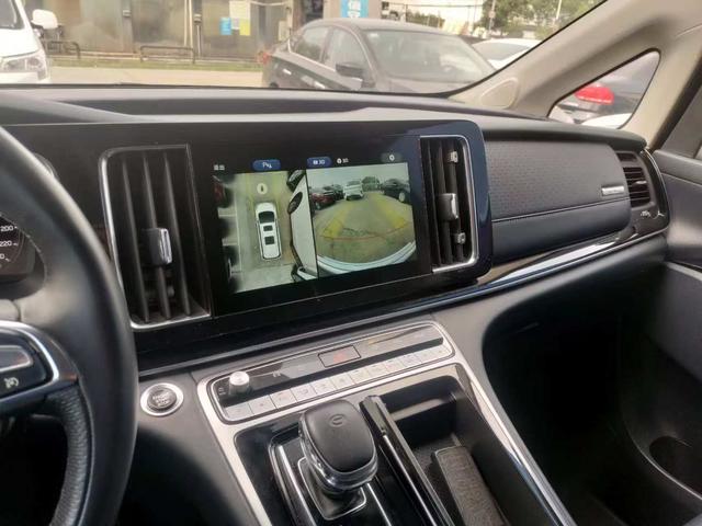 GAC Trumpchi Trumpchi M8
