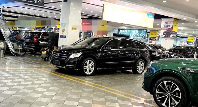Mercedes-Benz Mercedes-Benz R-Class