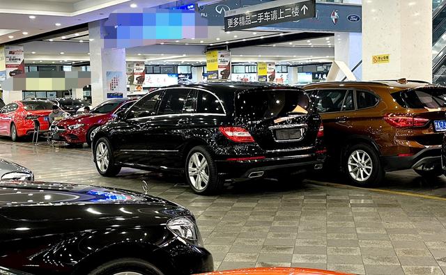 Mercedes-Benz Mercedes-Benz R-Class