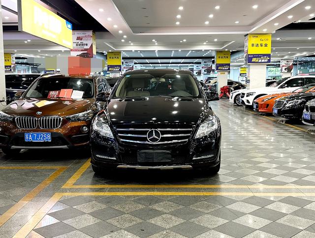 Mercedes-Benz Mercedes-Benz R-Class