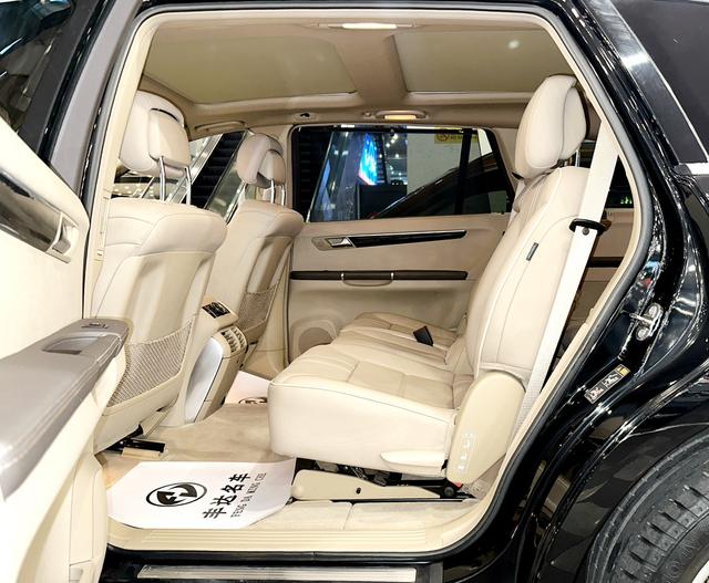 Mercedes-Benz Mercedes-Benz R-Class