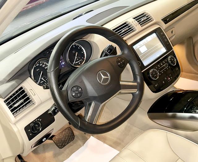 Mercedes-Benz Mercedes-Benz R-Class