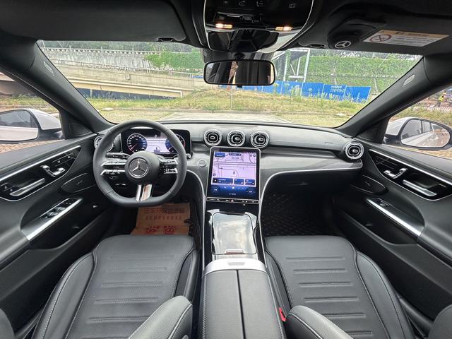 Mercedes-Benz Mercedes-Benz C-Class