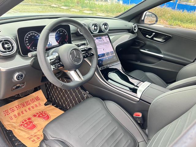 Mercedes-Benz Mercedes-Benz C-Class