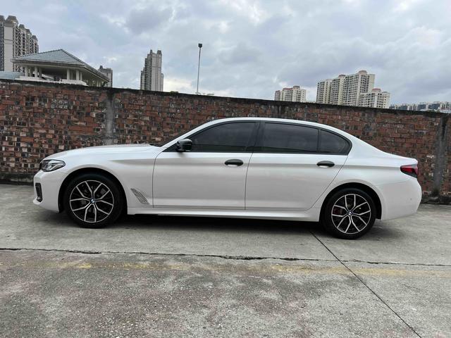 BMW BMW 5-Series