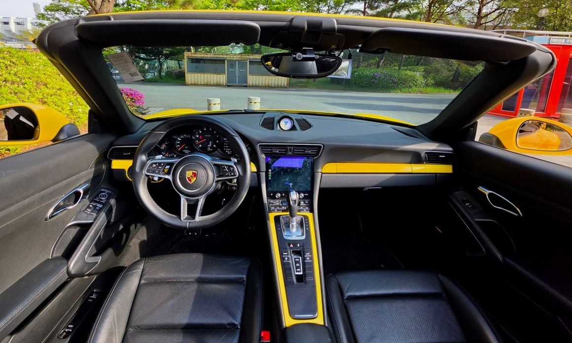 Porsche 911