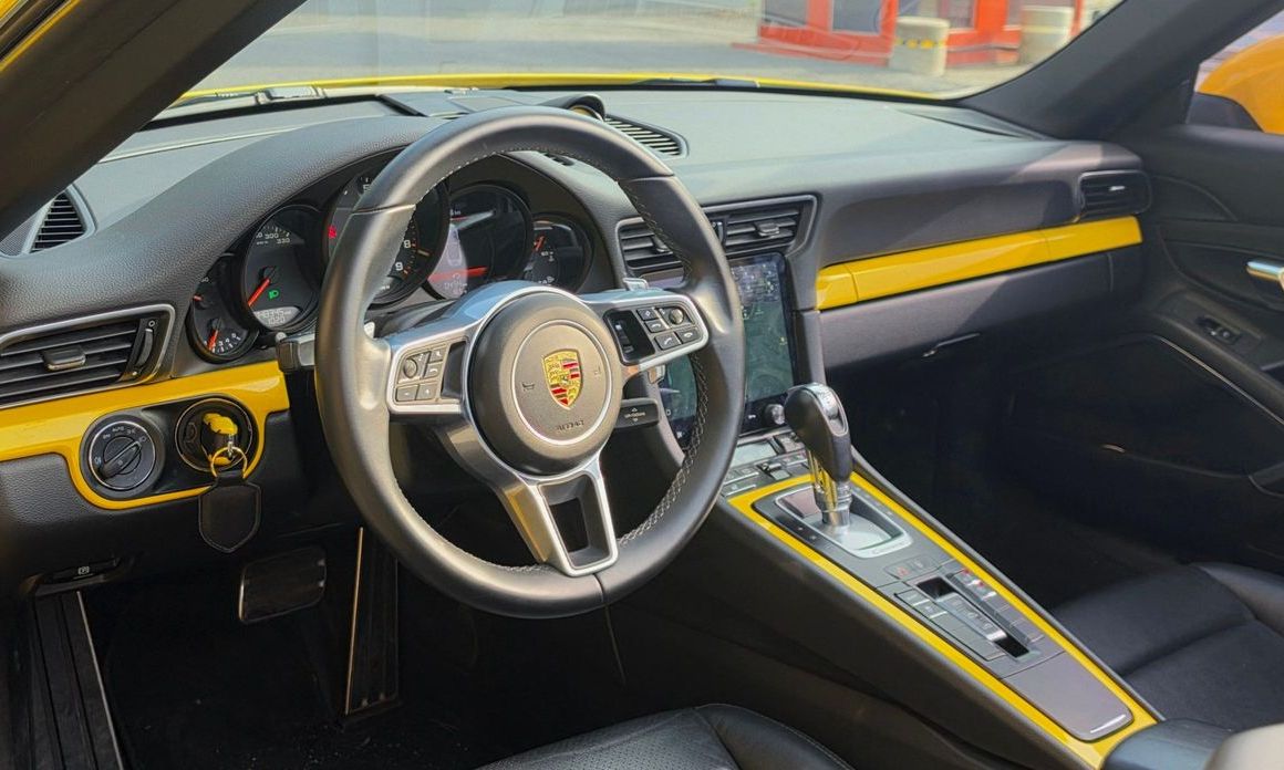Porsche 911