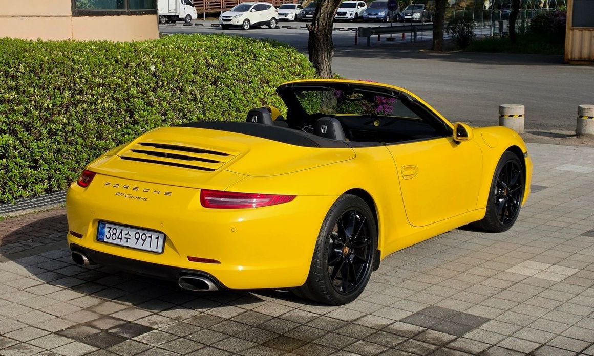 Porsche 911