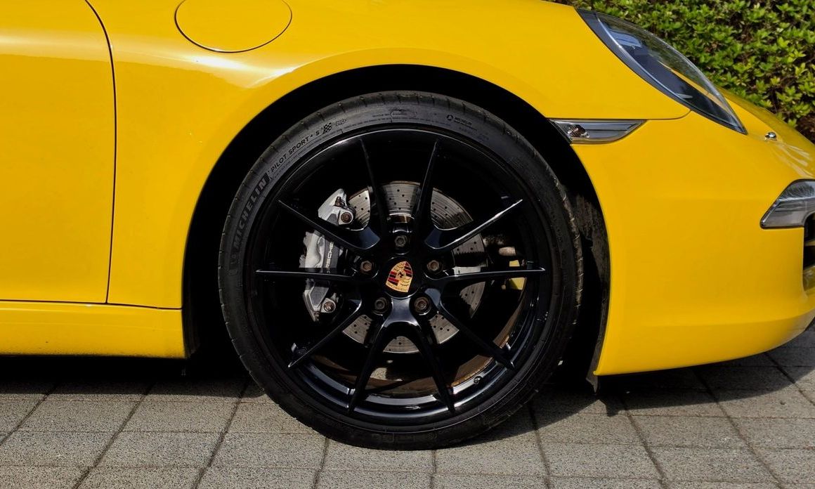 Porsche 911