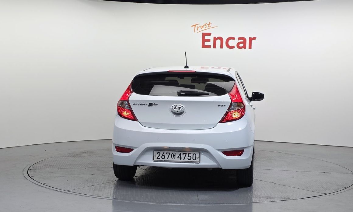 Hyundai Accent