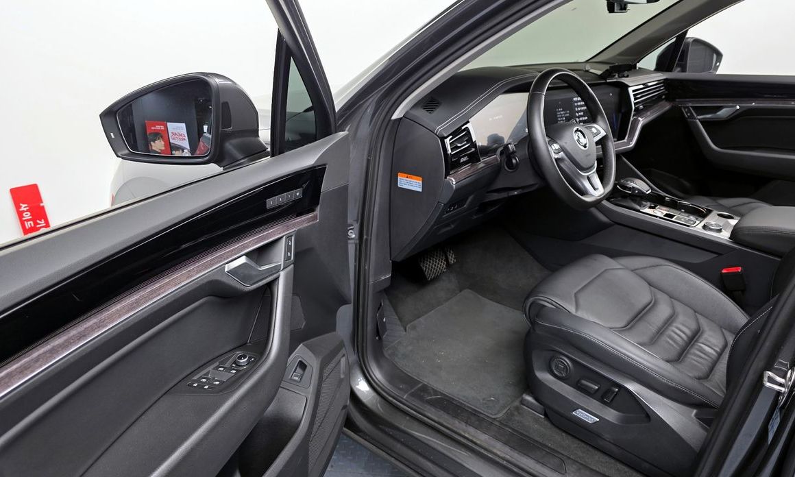 Volkswagen Touareg