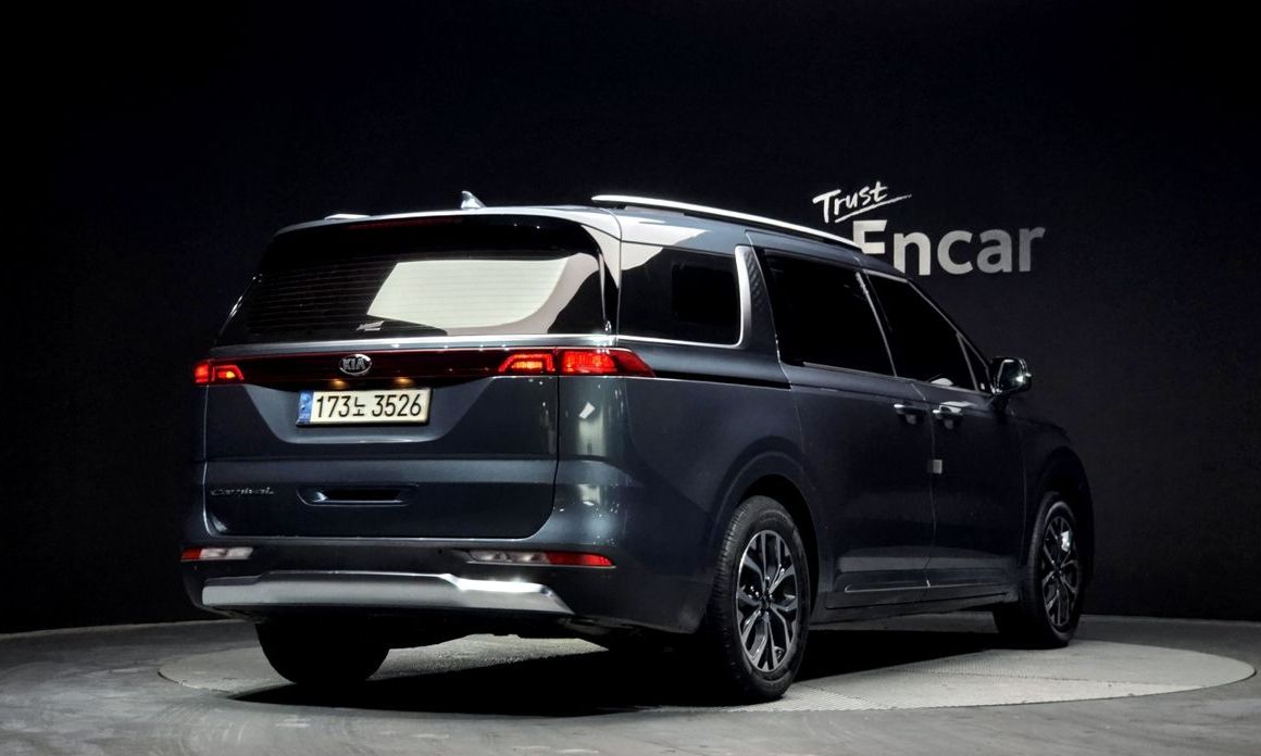 Kia Canival