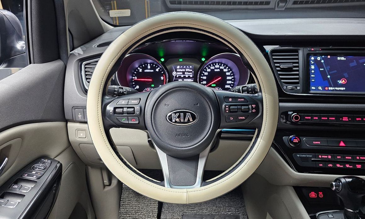 Kia Canival