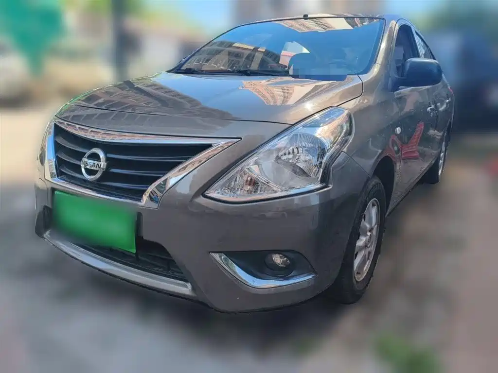 Nissan Sunny