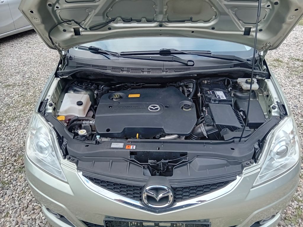 Mazda 5