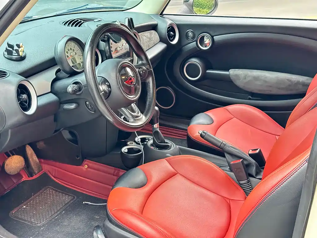 MINI Mini