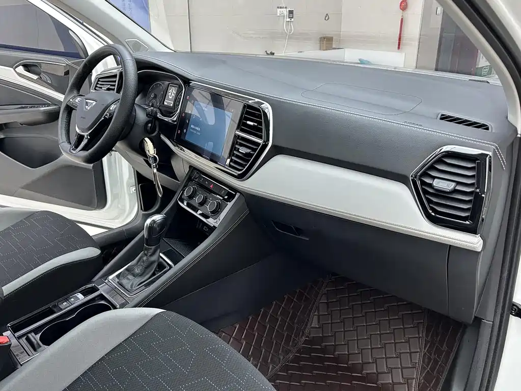 Jetta VS7