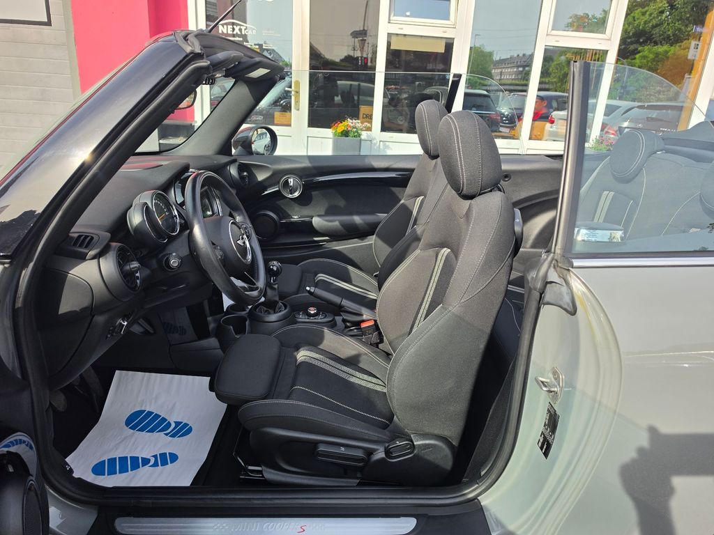 MINI Cooper S Cabrio