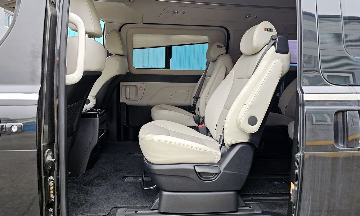 Hyundai Starex