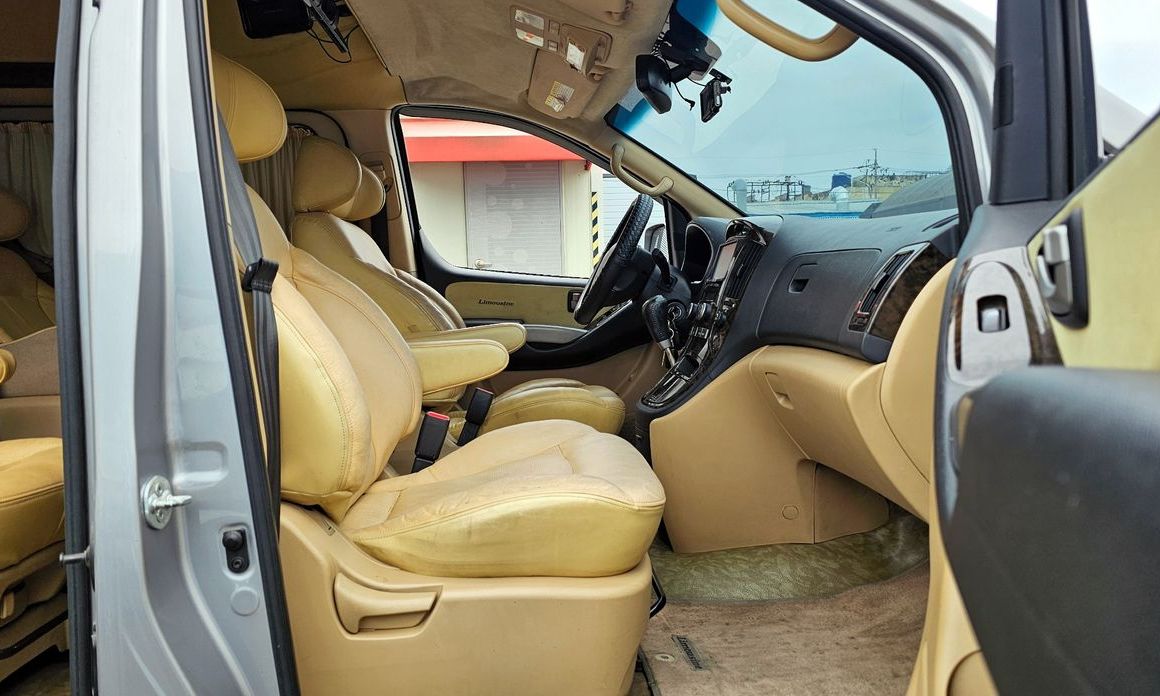 Hyundai Starex