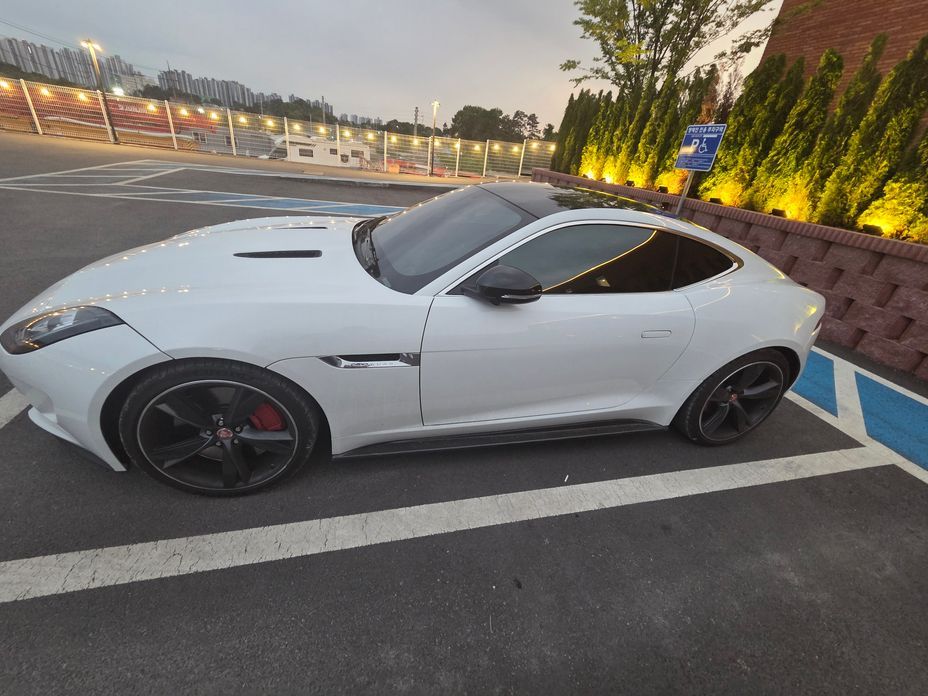 Jaguar F-TYPE
