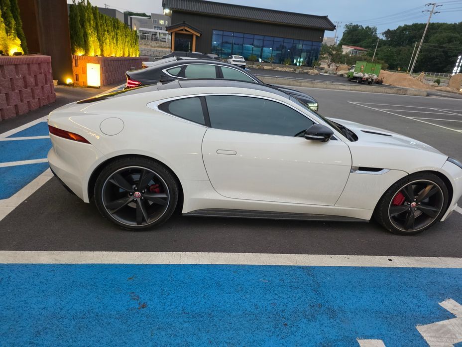 Jaguar F-TYPE