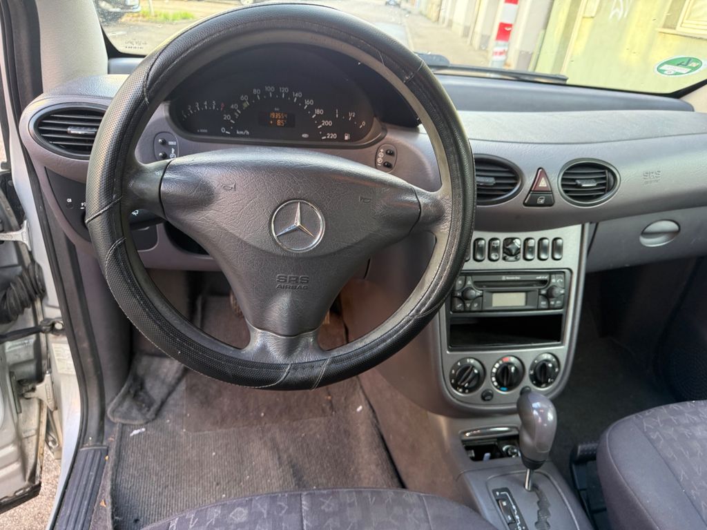 Mercedes-Benz A 160