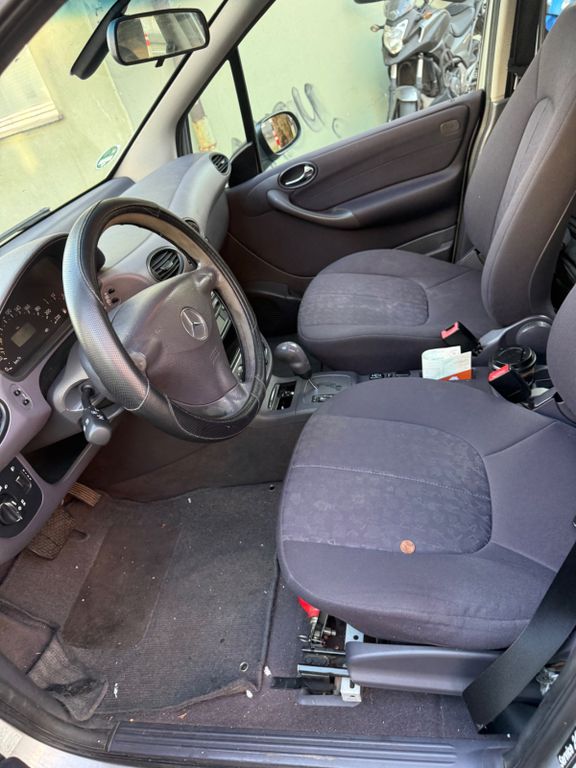 Mercedes-Benz A 160
