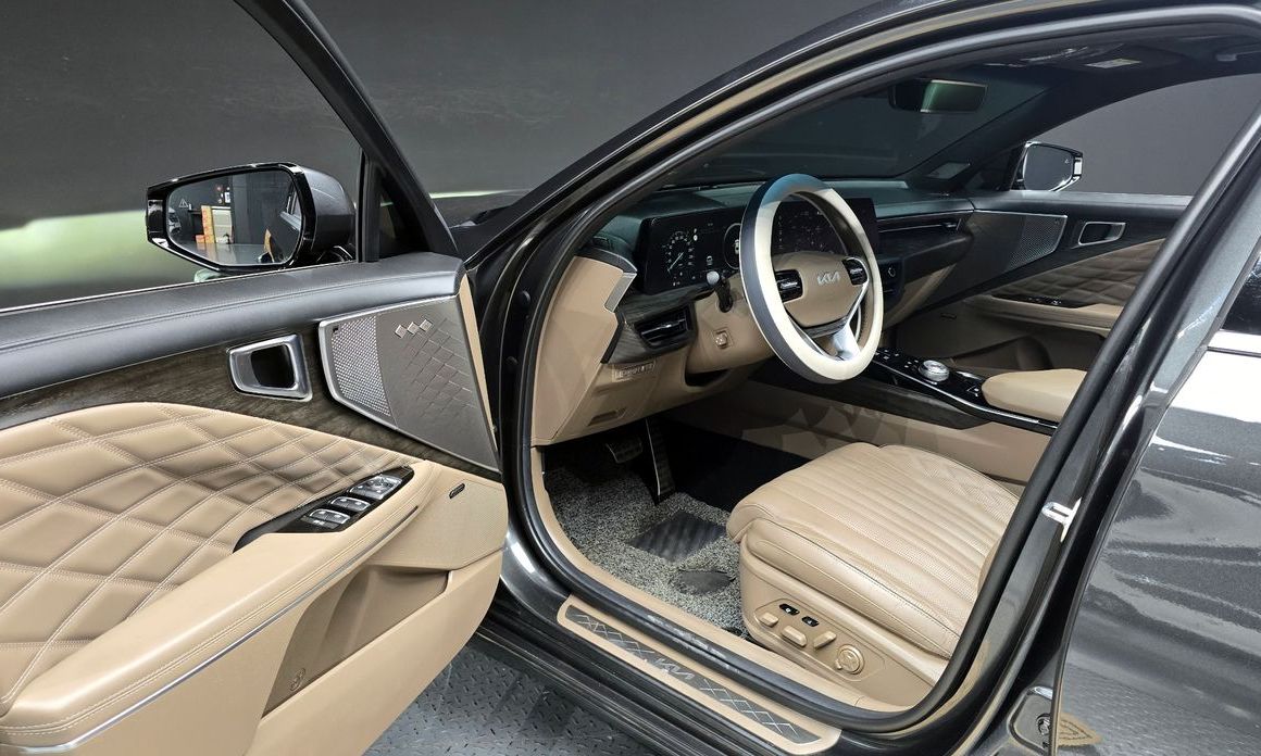 Kia K8