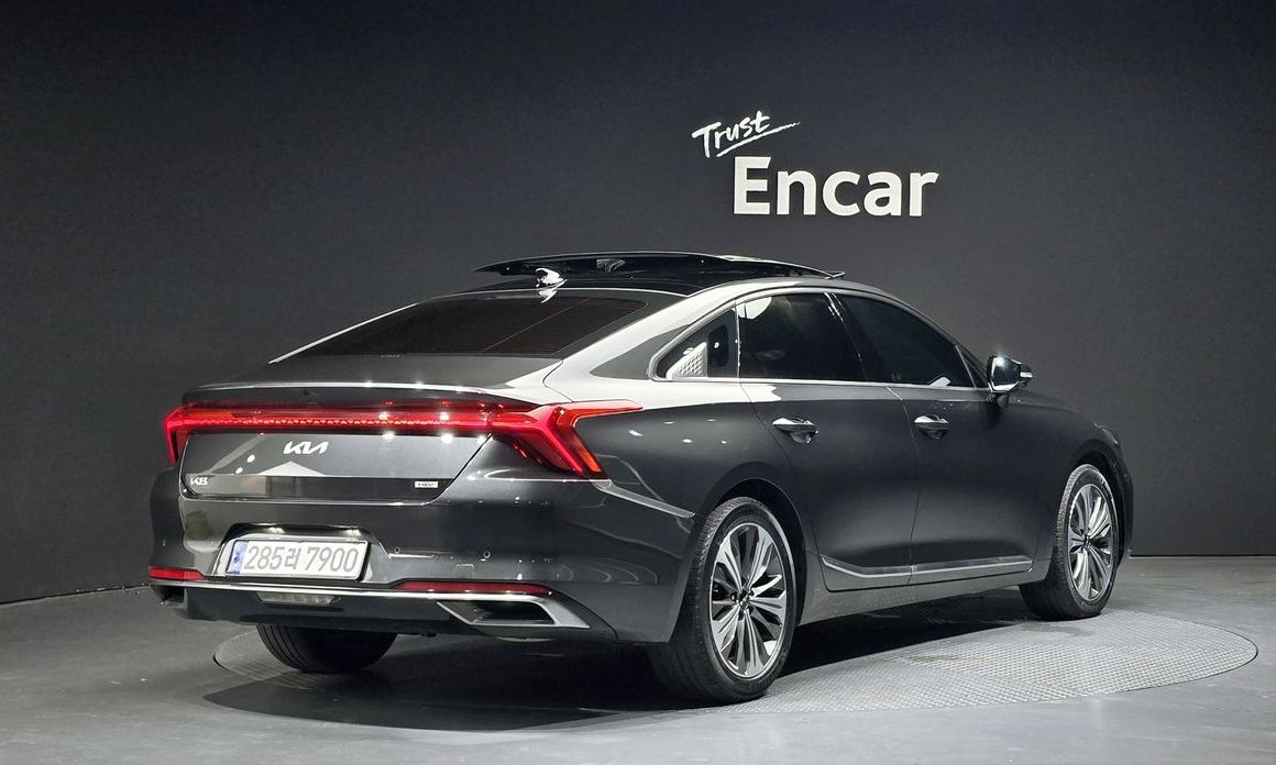 Kia K8