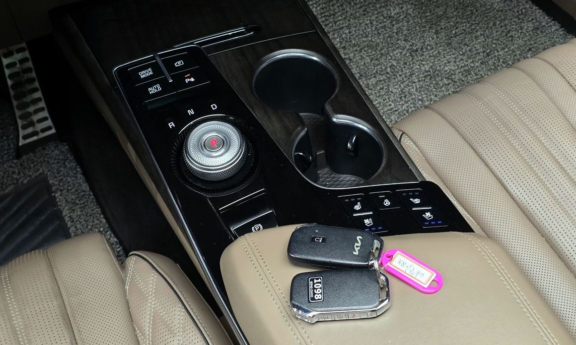 Kia K8