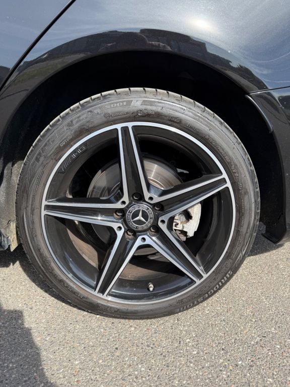 Mercedes-Benz C 400