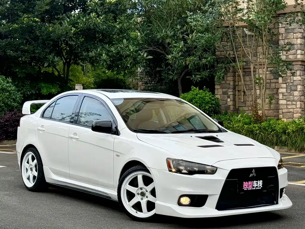 Mitsubishi Lancer EX