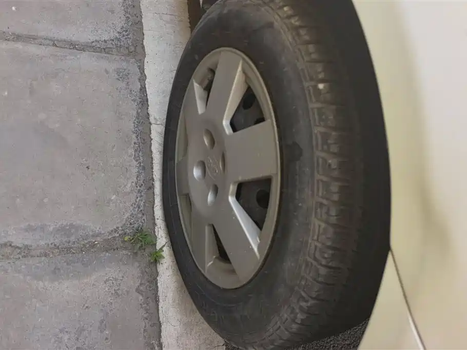 BYD F3