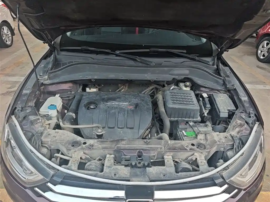 Zotye Zotye SR7